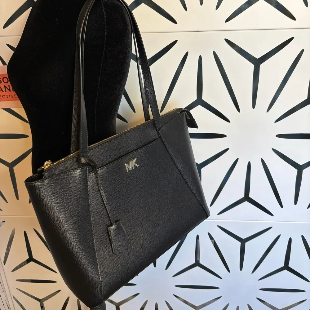 Michael Kors Maddie Medium Crossgrain Tote – Black with Gold Hardware